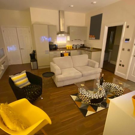 Deluxe High Street Apartment Кентербері Екстер'єр фото