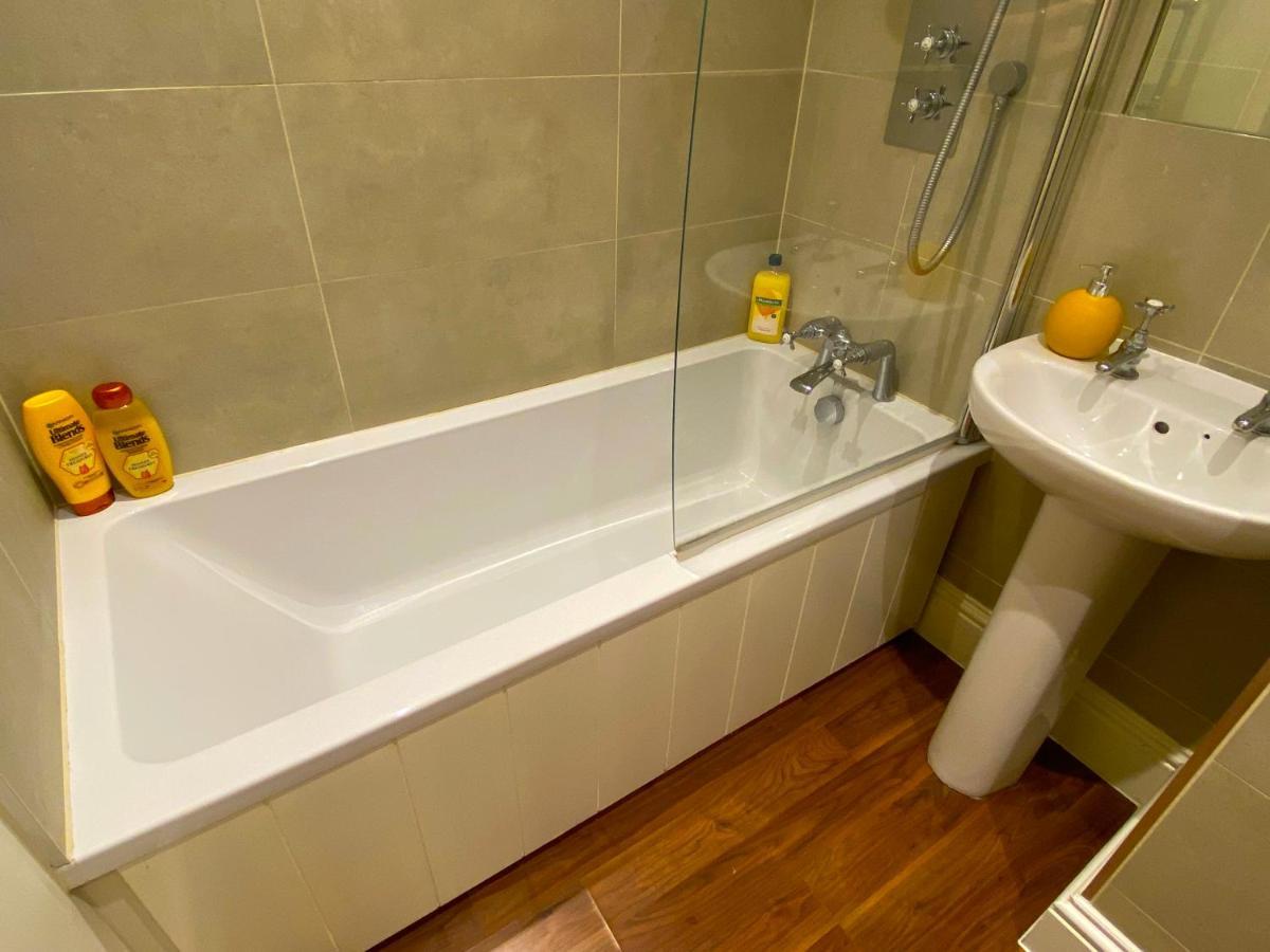 Deluxe High Street Apartment Кентербері Екстер'єр фото